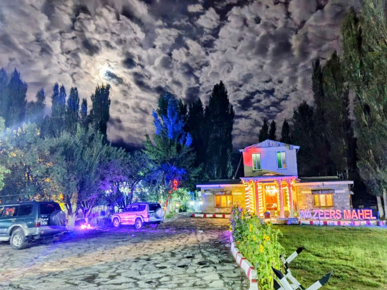 Wazeer Mahel Hotel Astore