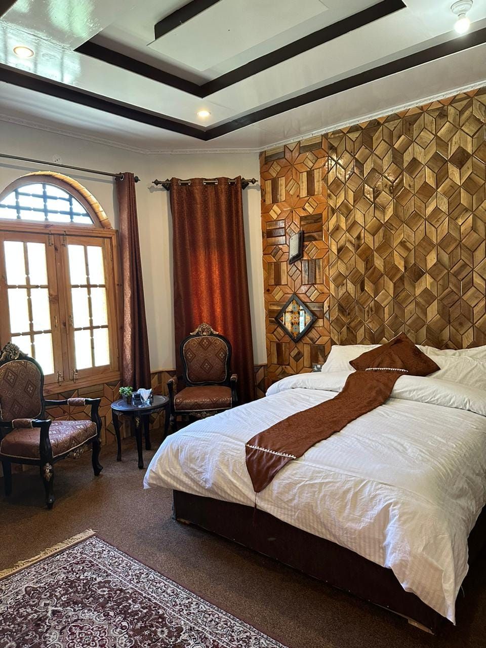 Executive Suite