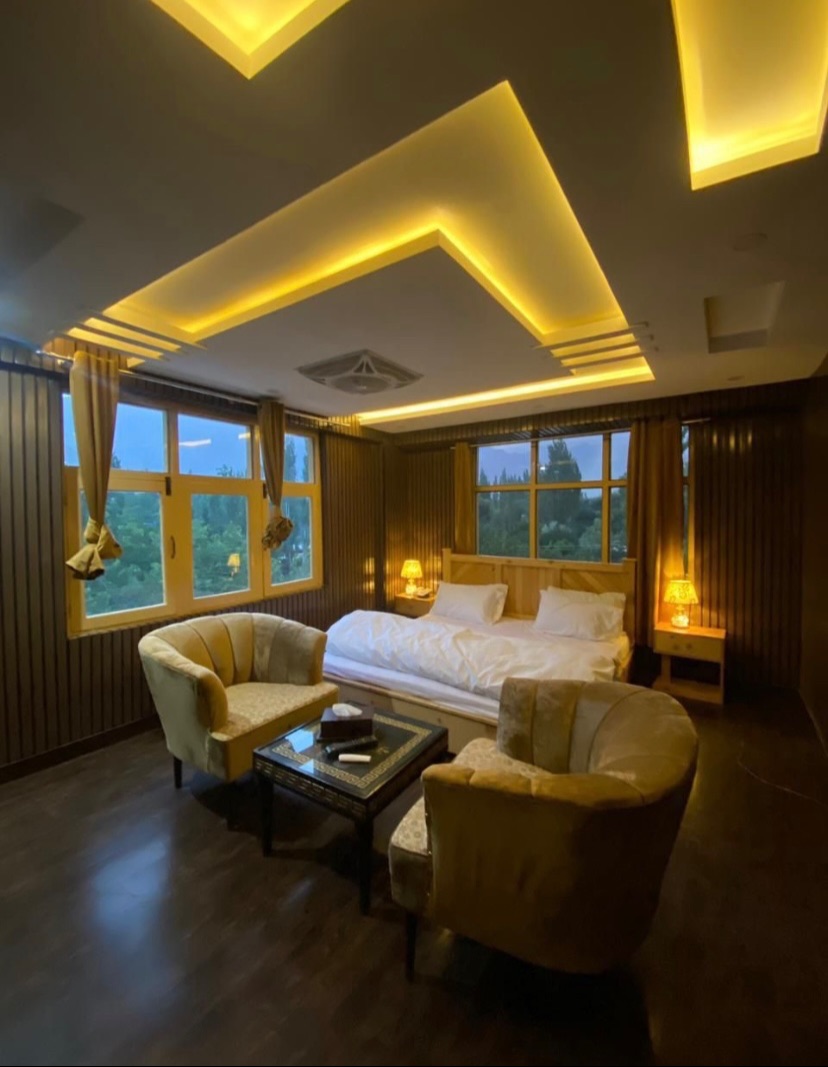 Deluxe Suite