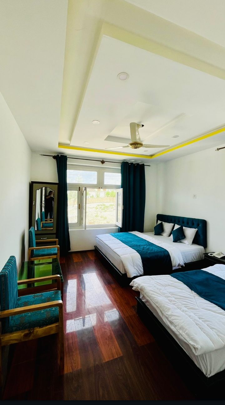 Deluxe Suite