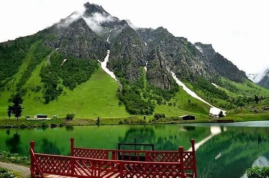 Domail Valley Astore