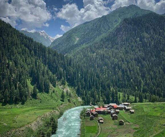Minimarg Valley